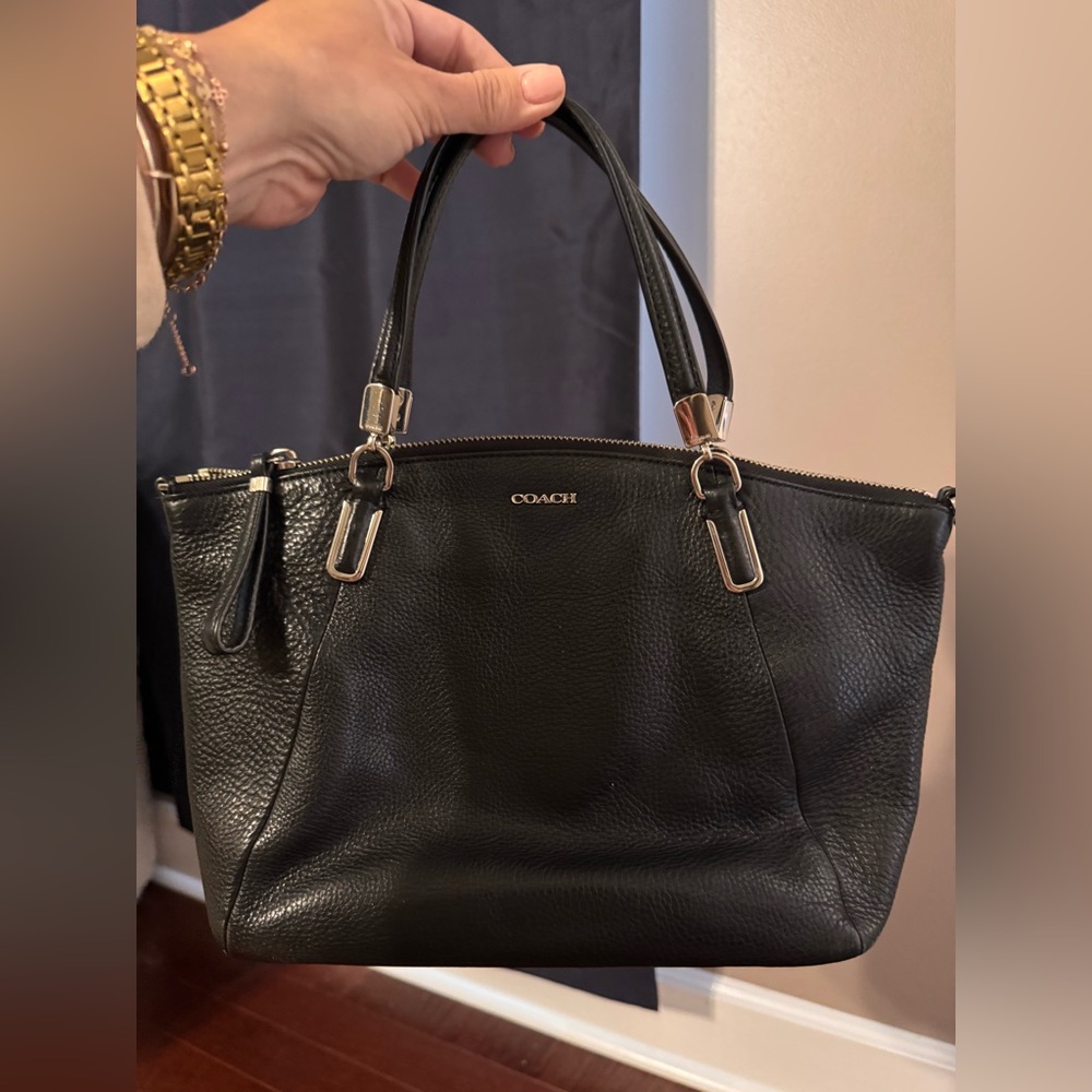 COACH Madison Small Kelsey Crossbody Bag Pebbled Leather Black H1380-28095